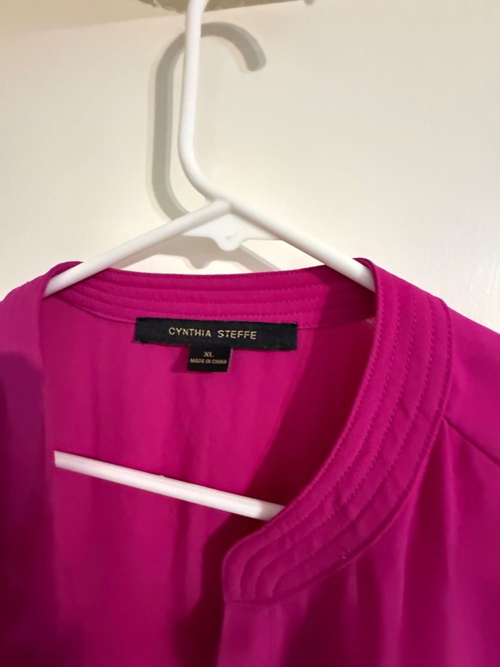 Fuchsia top - Picture 2 of 2